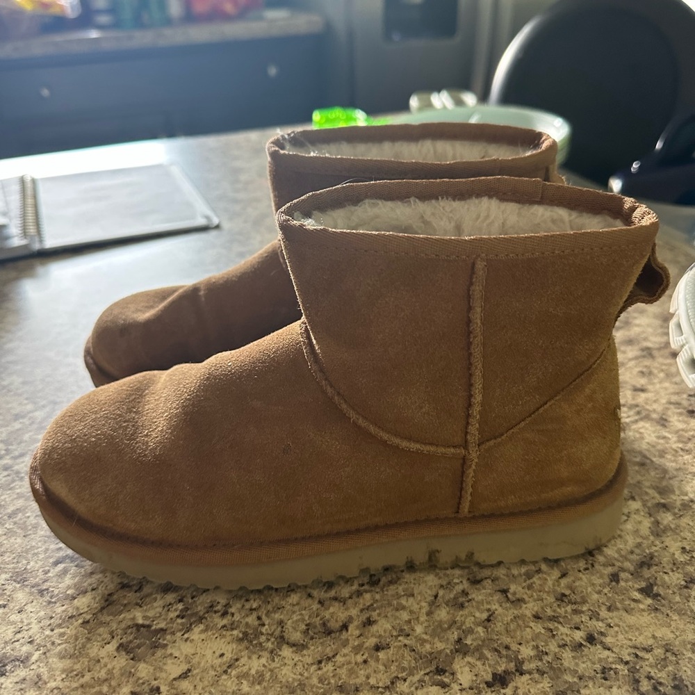 Short Uggs